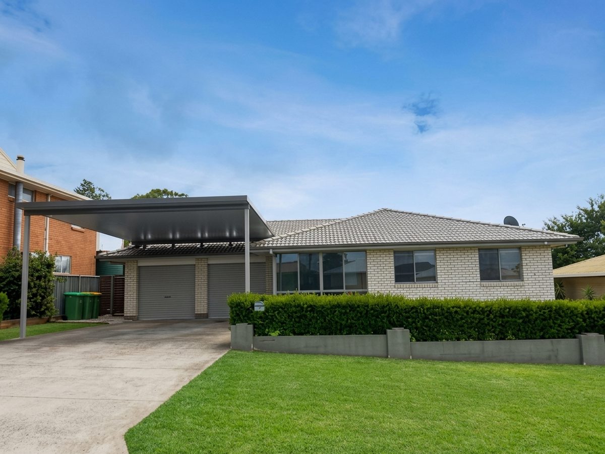 Harristown, QLD purchase