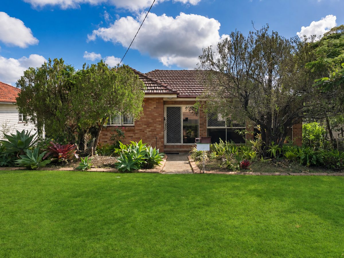 Mitchelton, QLD purchase